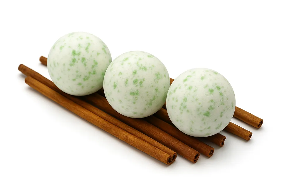 nesbel-badebombe-pfefferminze-125-g-mit-traubenkern-l image 1