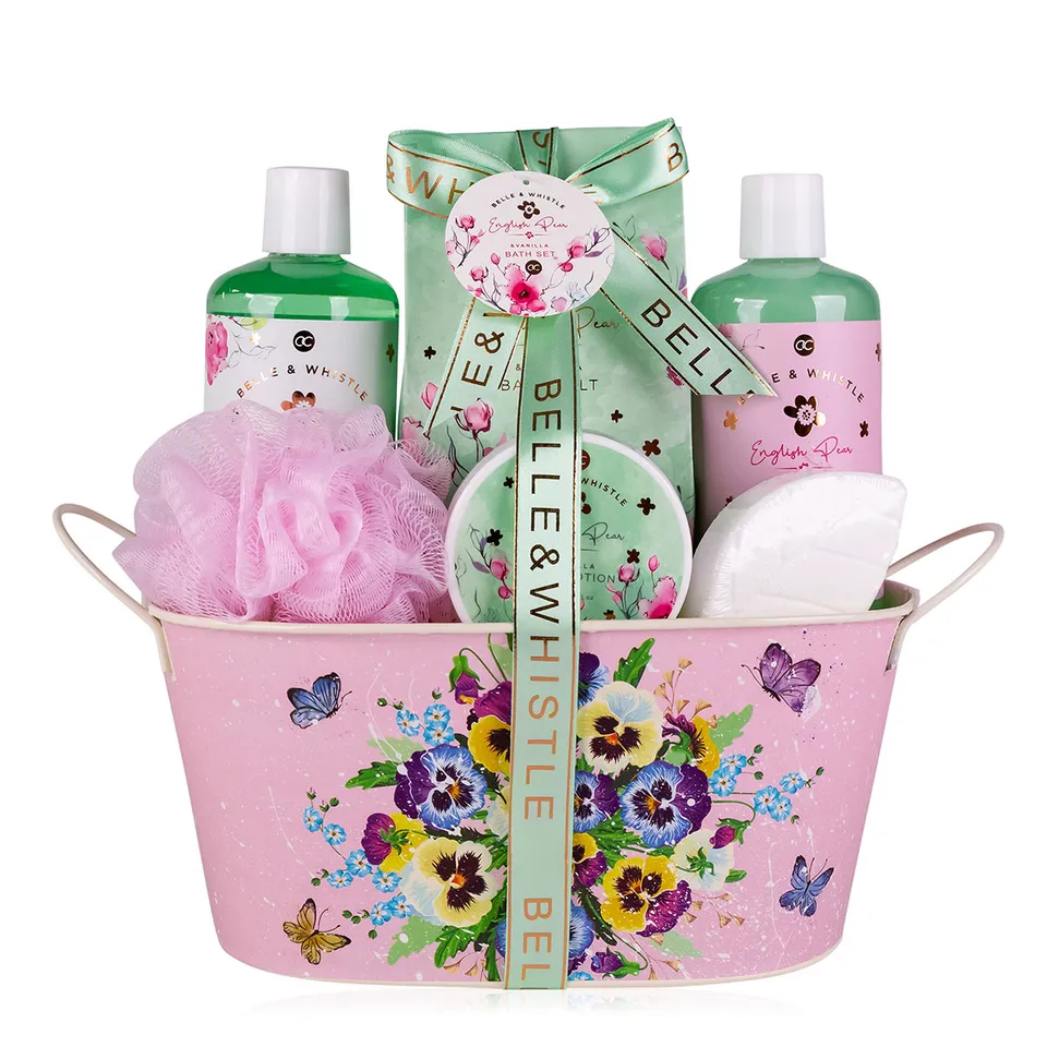 belle-whistle-wellness-geschenkset-english-pear-vanilla-badeset image 1