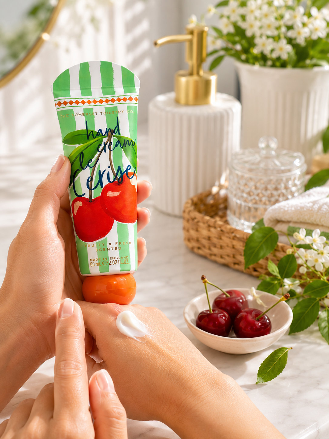 somerset-le-cerise-handcreme-kirsche-60-ml-fruchtig-frisch image 3