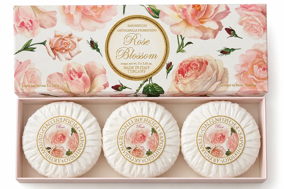saponificio-artigianale-fiorentino-rose-blossom-seifenset-3x100-g image 1