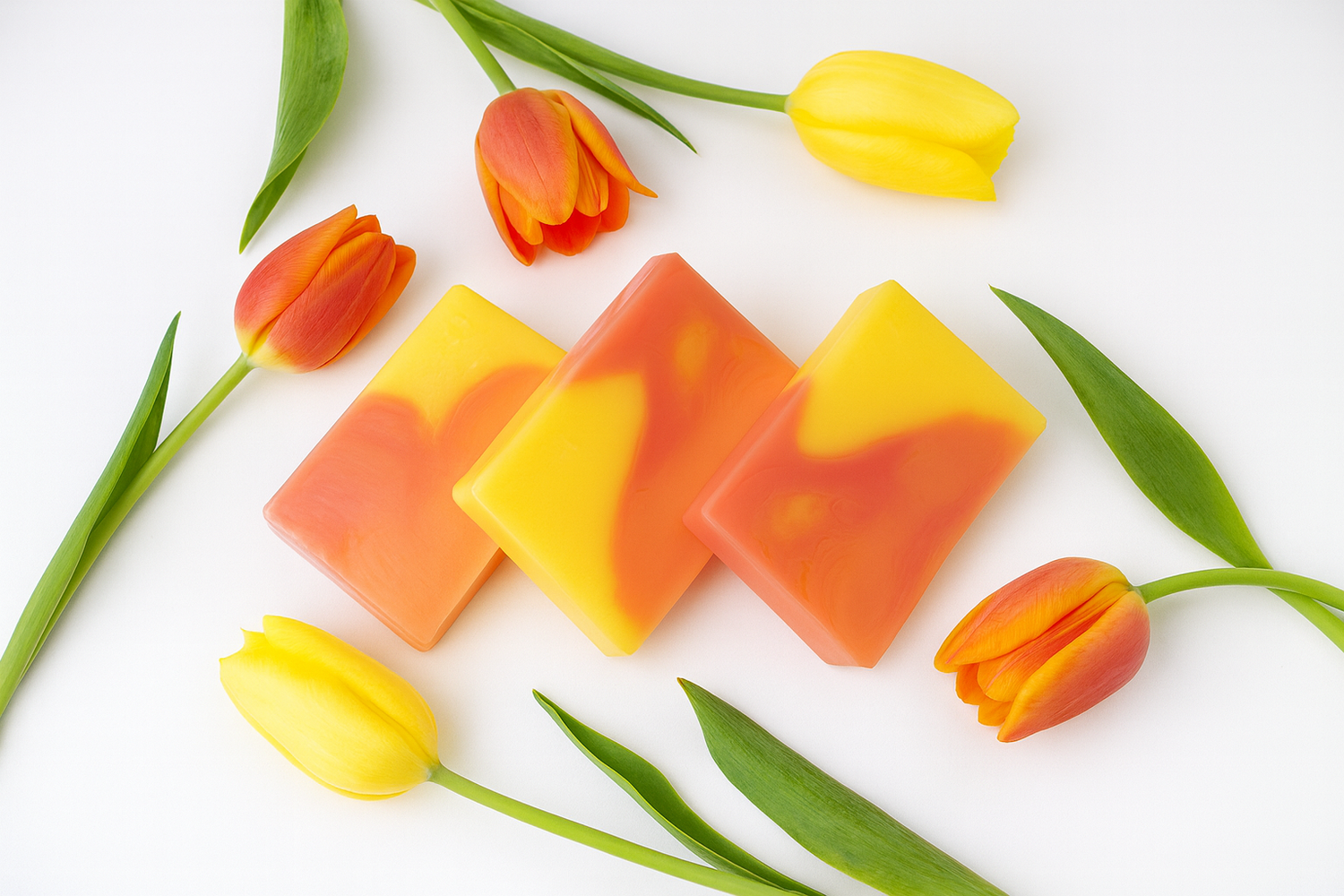 nesbel-tulpe-glycerin-seife-100-g-blumig-vegan image 1