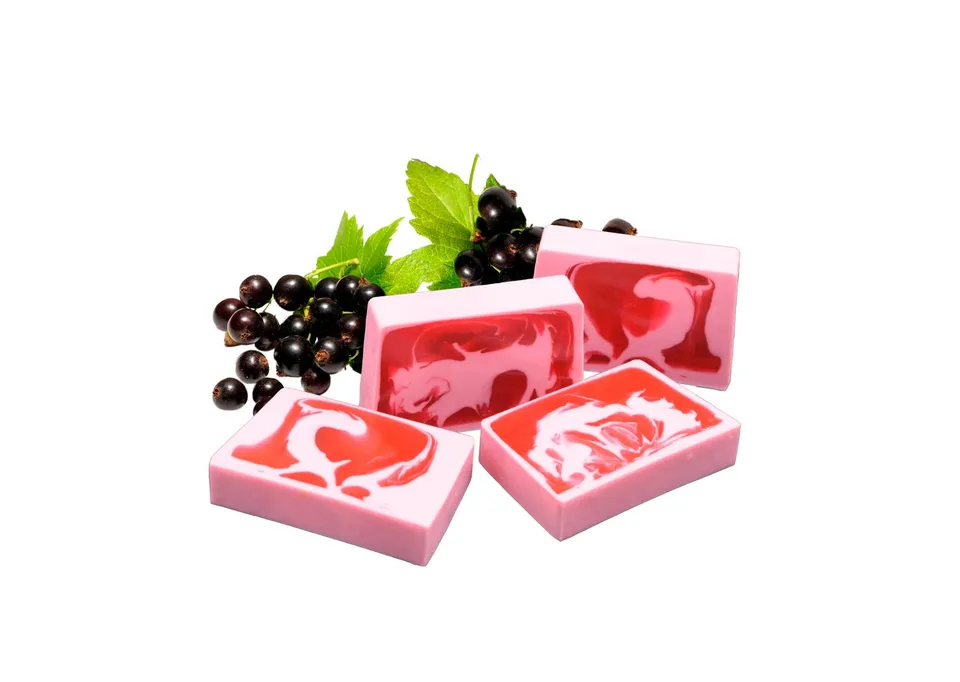 nesbel-schwarze-johannisbeere-seife-100-g-ziegenmilch image 1