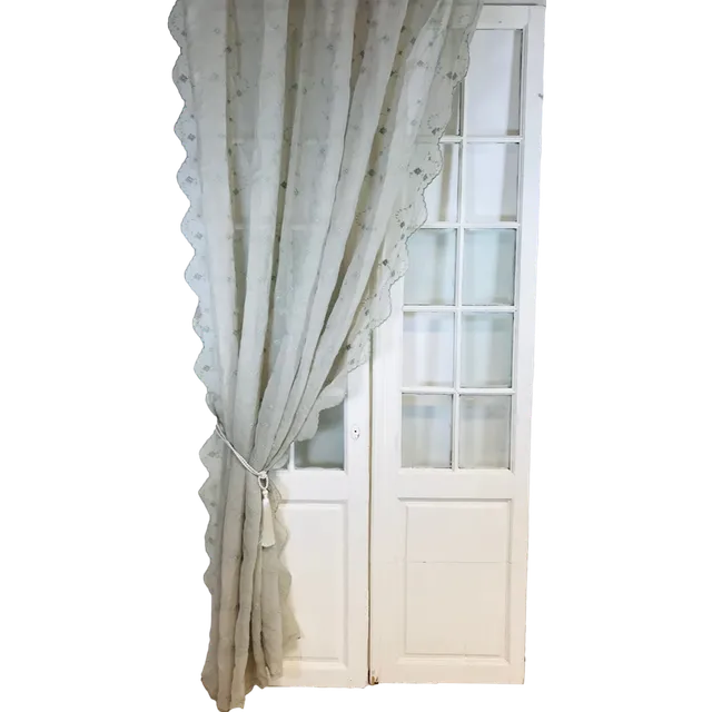 van-deurs-gardine-rose-250x200-grau-bestickt-store-halbtransparent image 1