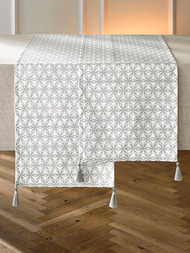 heine-home-tischdecke-wei-silber-80x80-cm-baumwolle image 1