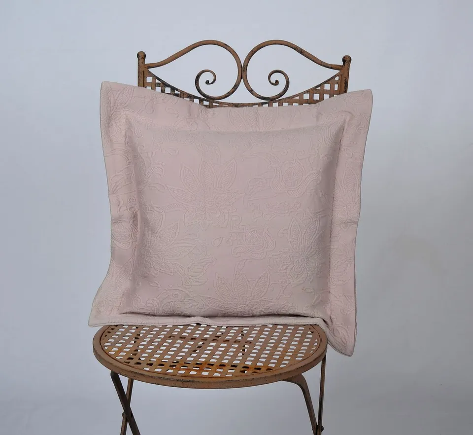 heine-kissenh-lle-40x40-cm-altrose-jacquard-mit-stehsaum image 1