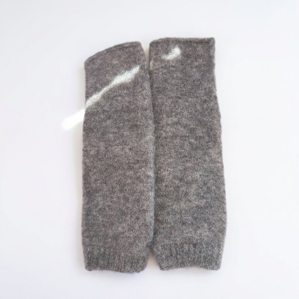 samis-handstulpen-alpaca-merino-bordeaux-one-size-winter image 5