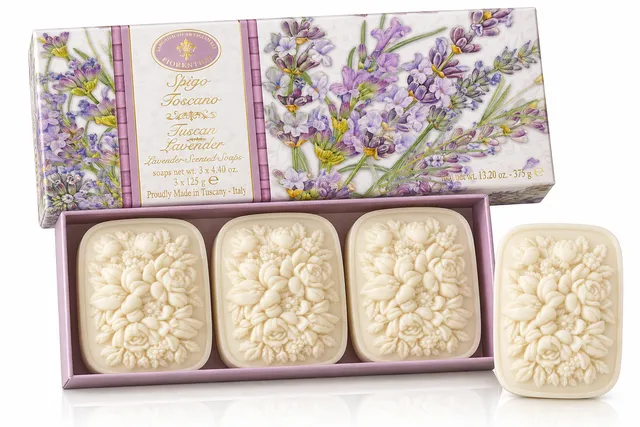 saponificio-artigianale-fiorentino-spigo-toscano-seifenset-lavendel-3x125-g image 1